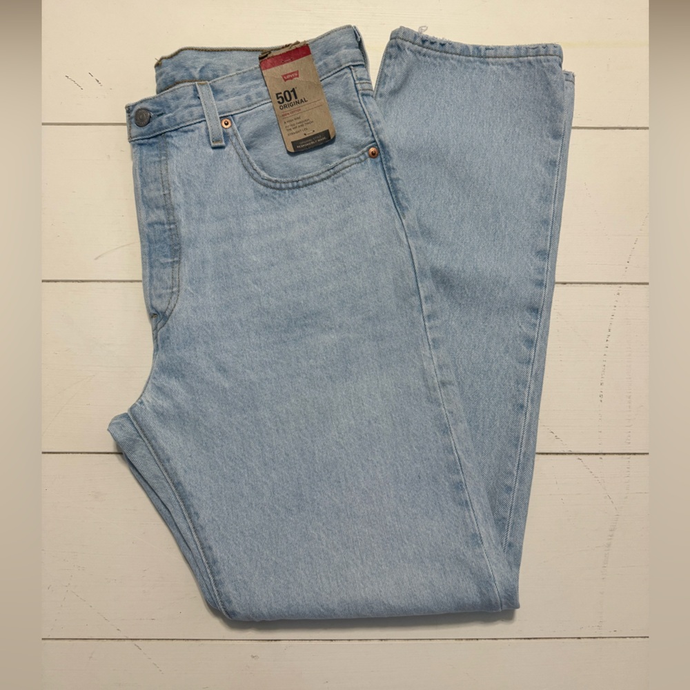 Levi’s 501 Straight Jeans